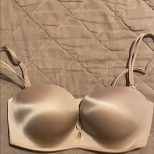 Strapless bombshell bra